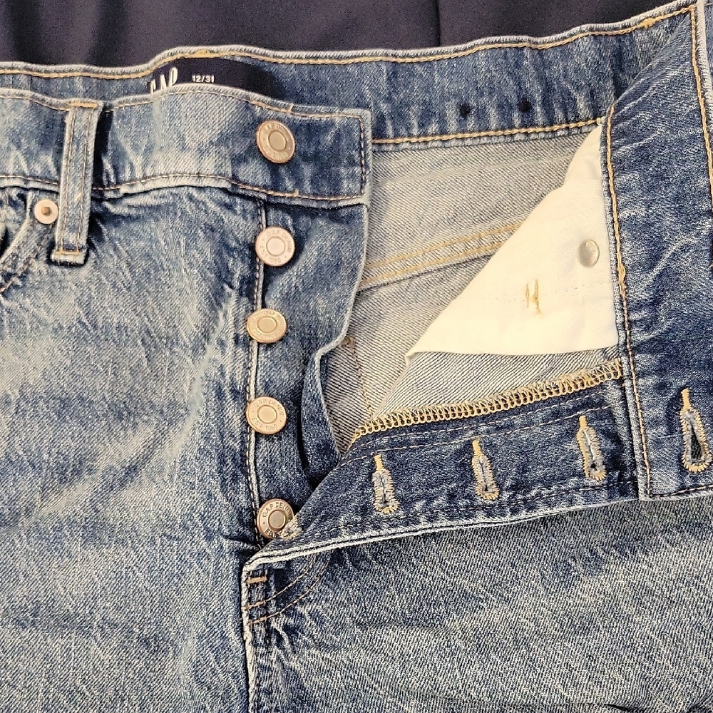 GAP Blue Vintage Wash Button-Fly Jeans